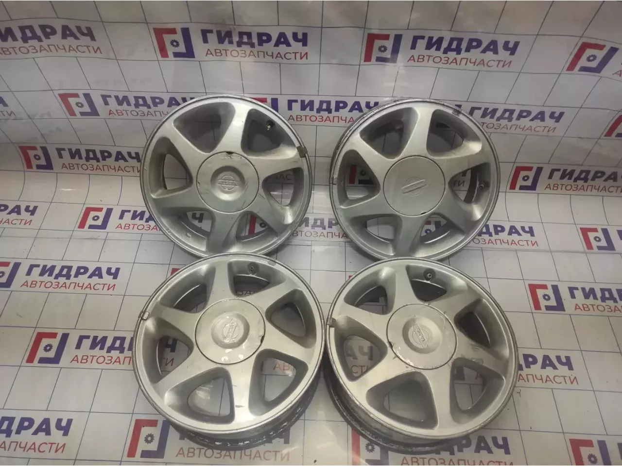 Комплект оригинальных литых дисков Nissan Almera Classic R15 4*114.3